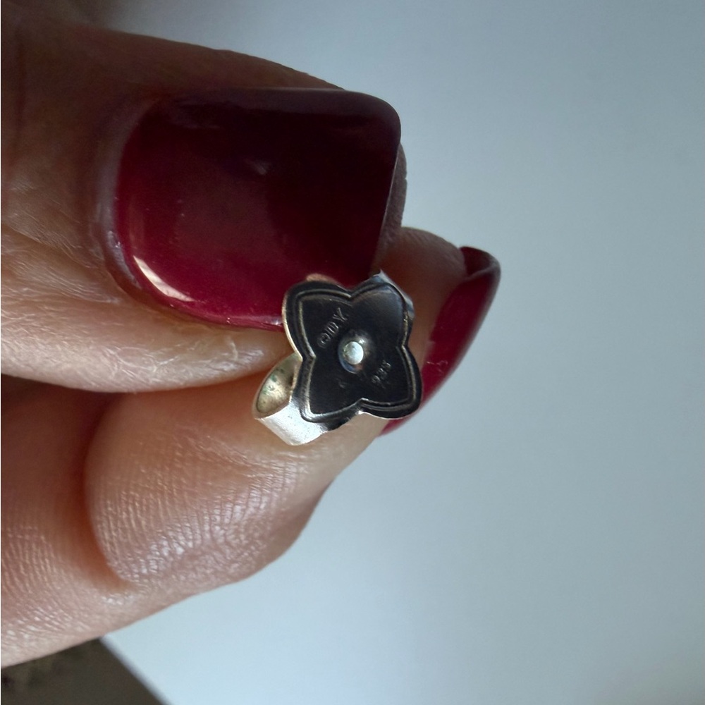 David Yurman Silver Drop Earrings with Black Stone - Picture 5 of 5